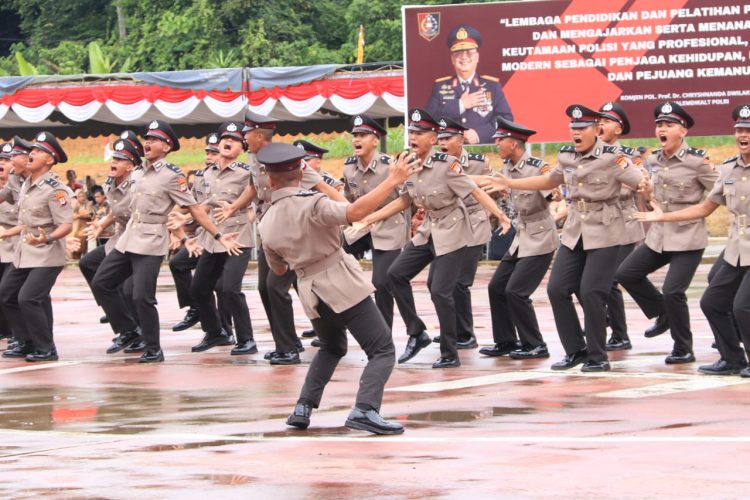 Ratusan Bintara Polri Dilantik, Wakapolda Berpesan Begini!