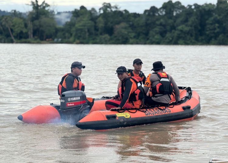 Tiga Orang Korban Kecelakaan Speedboat Belum Ditemukan