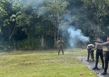 Personel Gabungan Polda Kaltara dan Polresta Bulungan Ikuti Sertifikasi Penembak Gas Air Mata