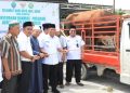 Satu Ekor Sapi Jenis Simmental Diserahkan Oleh Bupati