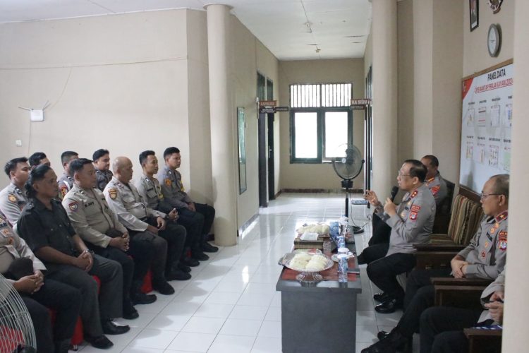 Kapolda Kaltara Kunjungi Polsek Tanjung Palas Utara, Apresiasi Kondisi Mako dan Tekankan Peran Bhabinkamtibmas