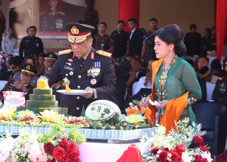 Peringatan Hari Bhayangkara di Polda Kaltara Diwarnai Syukuran dan Tarian Kolosal