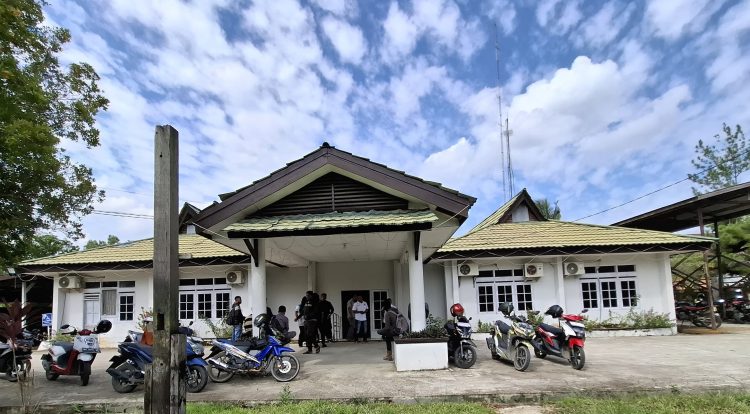 Pekerja PT SSI Laporkan Penahanan Ijazah ke Disnakertrans Bulungan