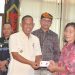 Bupati Bulungan Serahkan Bansos dan Dorong Elektronifikasi Bantuan Sosial