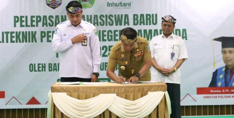 Gubernur Kaltara Lepas 22 Siswa ke Politeknik Pertanian Samarinda