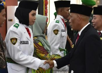 Paskibra Bulungan Dikukuhkan, Bupati Syarwani Ajak Kibarkan Semangat Nasionalisme dan Persatuan