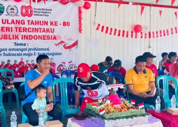 Meriah! Warga Karang Anyar Gelar Jalan Sehat HUT RI ke-80 di Tanjung Palas