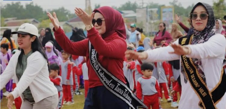 Bunda PAUD KTT Vamelia Ibrahim Ajak Anak Tumbuh Sehat dan Cerdas Lewat Senam & Germinsu