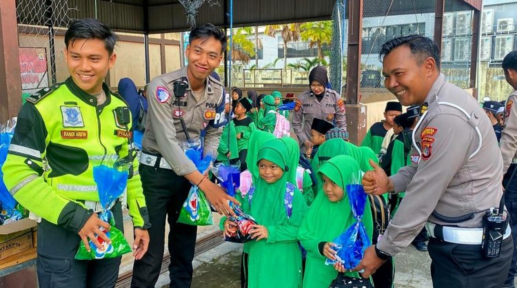 Polresta Bulungan Kenalkan Polisi Sahabat Anak ke Sekolah