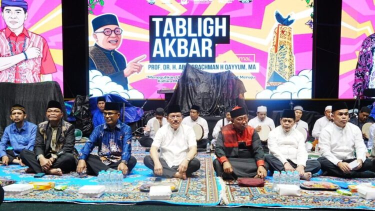 Tabligh Akbar Meriahkan HUT ke-13 Kaltara di Kebun Raya Bundayati