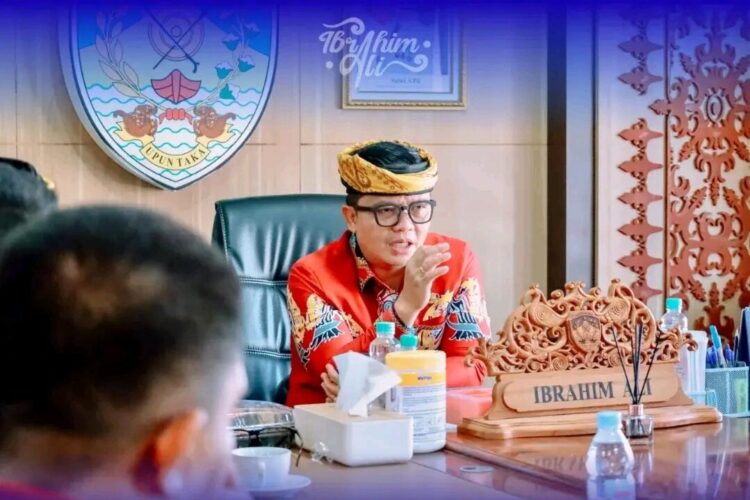 Bupati Tana Tidung Buka MUSDA PPDI, Tekankan Peran Vital Perangkat Desa