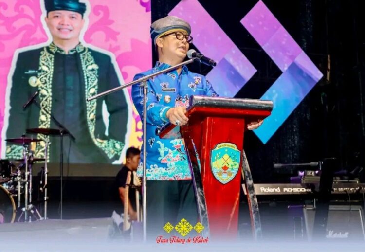 Festival Tari Kreasi Pesisir dan Pedalaman Kaltara 2025 Resmi Ditutup Bupati Tana Tidung