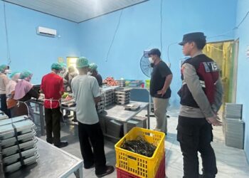 Polsek Tanjung Palas Utara Monitoring Pendistribusian Makan Bergizi Gratis di 22 Sekolah