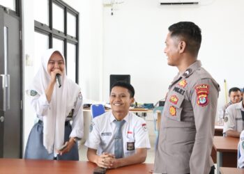 Ditbinmas Polda Kaltara Gelar Police Goes To School