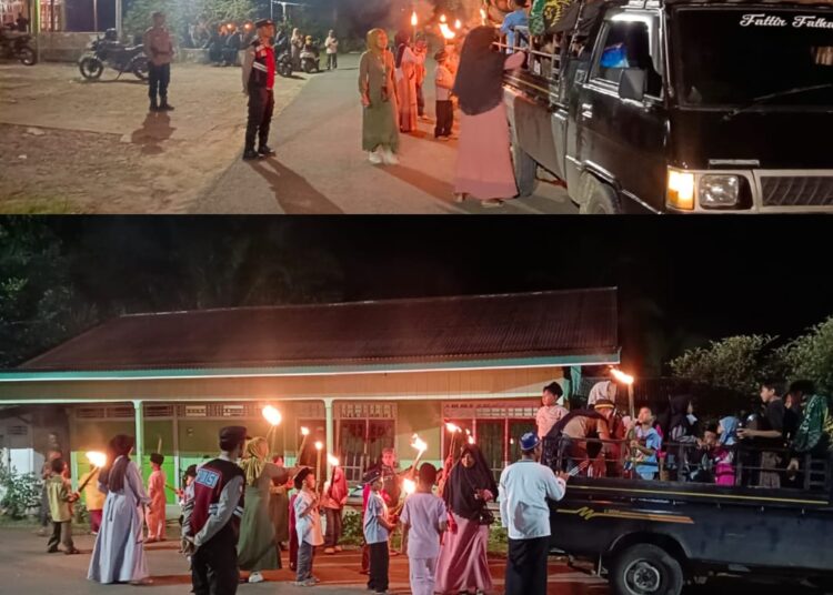 Warga Karang Agung Gelar Pawai Obor Sambut Datangnya Ramadan 1447 H
