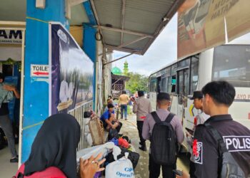 Imbau Warga Waspadai Barang Berharga di Pasar Induk dan Terminal