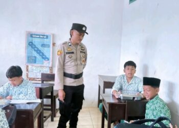 Penyaluran MBG di Sejumlah Sekolah Dipantau Aparat Kepolisian