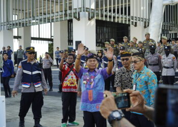 Gubernur Kaltara Terima Aspirasi Sopir Truk, Dorong Penyelesaian Legalitas Usaha