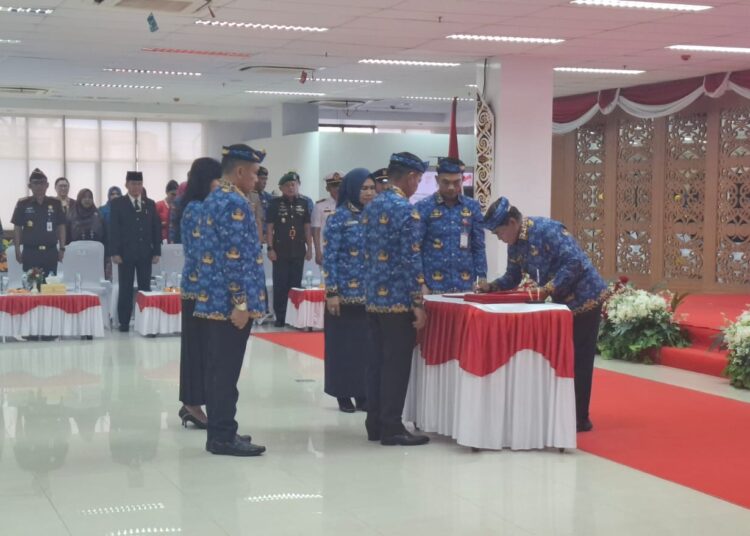 41 Pejabat Eselon II dan 23 Fungsional Pemprov Kaltara Resmi Dilantik
