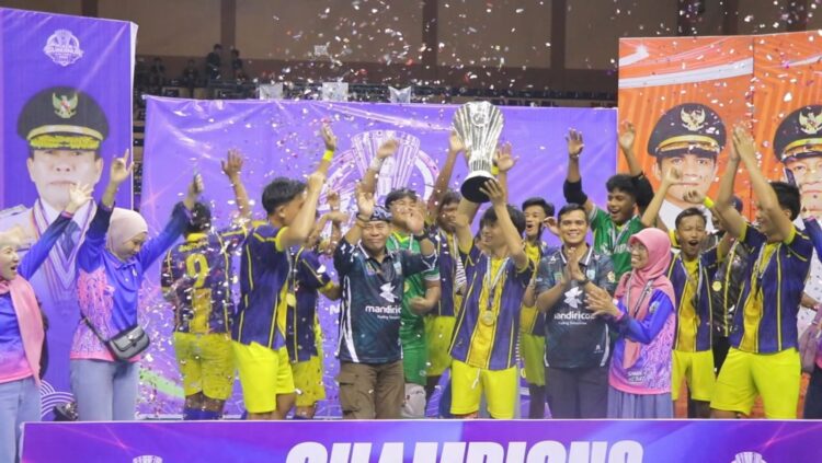 Tutup Turnamen Futsal Pelajar, Gubernur Motivasi Atlet Muda Raih Prestasi Lebih Tinggi