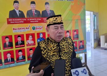 Jangan Sampai Jadi Korban! Riyanto Ungkap Cara Mudah Bedakan Uang Asli dan Palsu