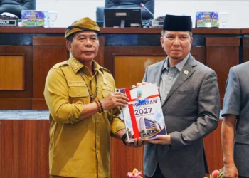 Gubernur Sampaikan KUA-PPAS 2027, Anggaran Difokuskan untuk Program Berdampak bagi Masyarakat 