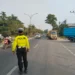 Antisipasi Kemacetan Polisi Pantau  Antrean Kendaraan di SPBU