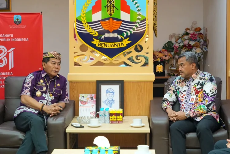 Pemprov dan OJK Bahas Penguatan Ekonomi Berbasis Komoditas Lokal