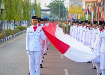 2 Ribu Meter Bendera Merah Putih Dibentangkan, Warnai HUT Kemerdekaan Republik Indonesia